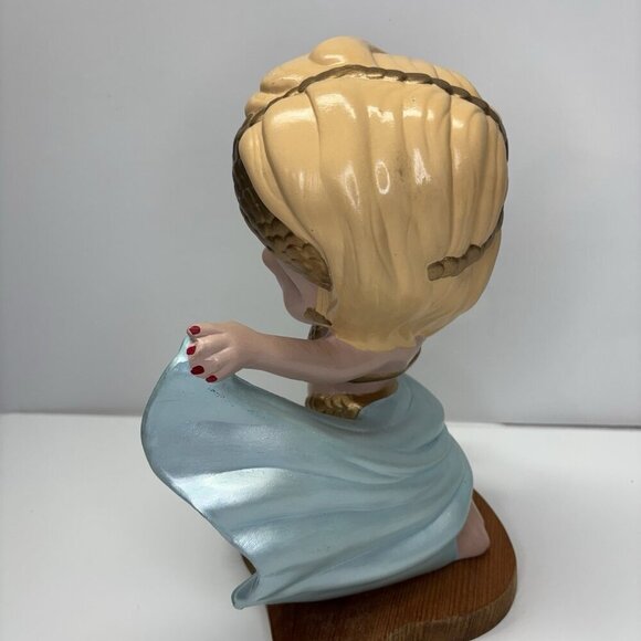 Belly Dancer Smiley Blond Girl Ceramic Atlantic Mold 12" Tall Glitter Uncommon - Picture 8 of 16